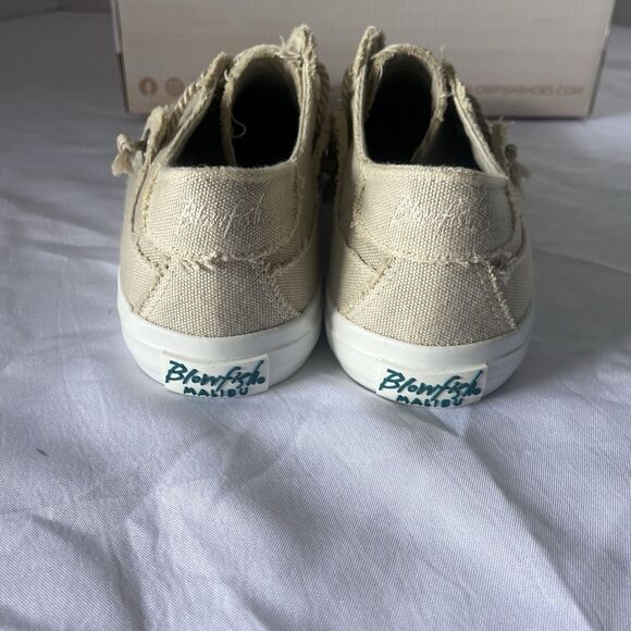 Blowfish Malibu Women's Martina Sand Dollar  Slip On Sneakers 9 - Picture 4 of 8